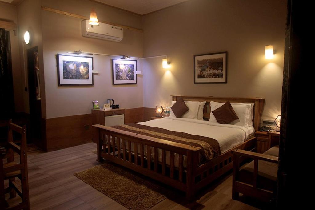 Hotel The Divine Hima Dharamshala Exterior foto
