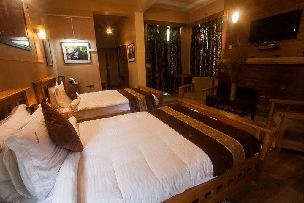 Hotel The Divine Hima Dharamshala Exterior foto
